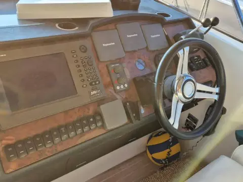 9 - Helm