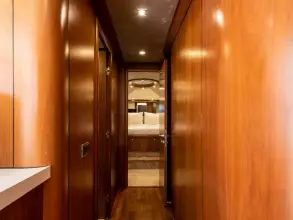 16 - Lower Deck