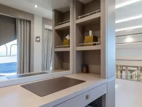 21 - Master Cabin