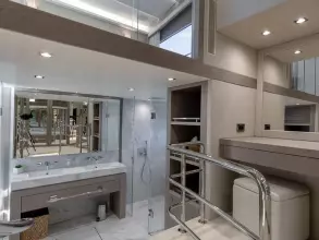 24 - Master Cabin