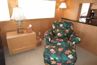 Salon to Port  