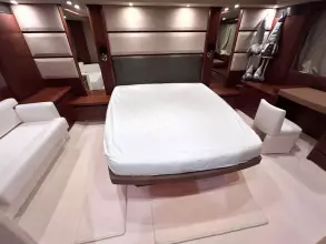 24 - Master Cabin
