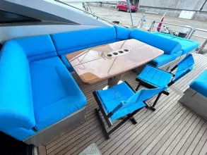 10 - Aft Cockpit
