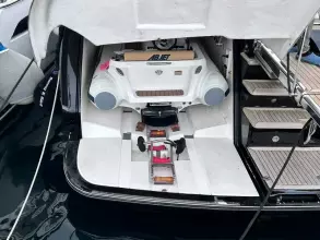 4 - Tender Garage