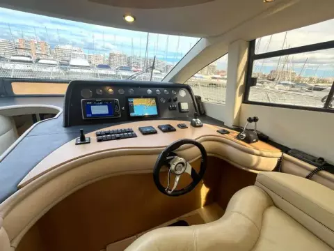 18 - Helm
