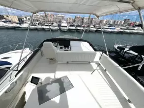 4 - Flybridge