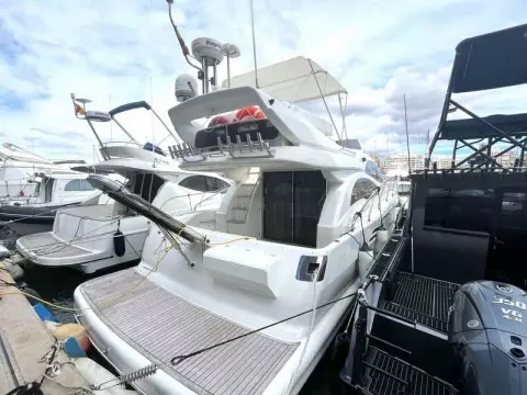 3 - Exterior