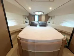 24 - VIP Cabin
