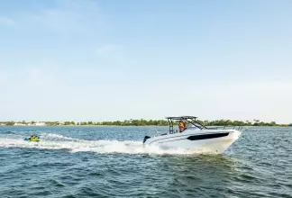 BENETEAU FLYER 8 SUNDECK