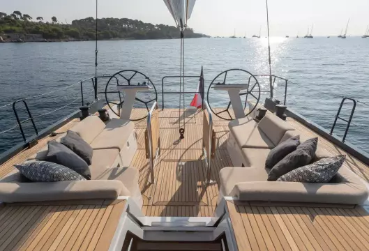 BENETEAU FIRST 53