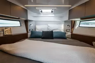 BENETEAU ANTARES 9 V2