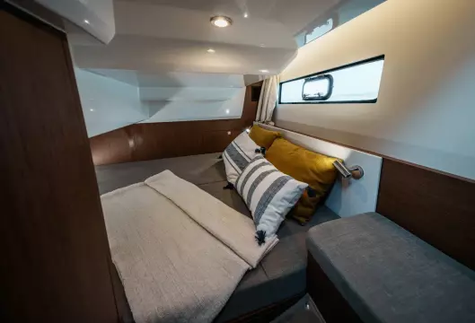 BENETEAU ANTARES 9 V2