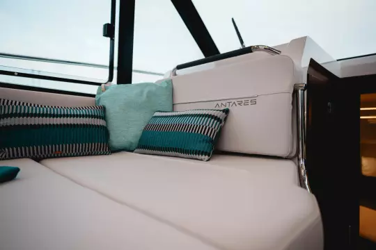 BENETEAU ANTARES 9 V2