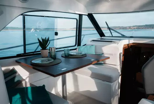 BENETEAU ANTARES 9 V2