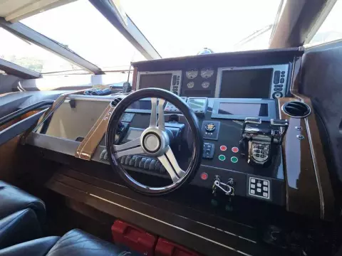 28 - Helm