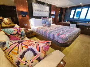 31 - Master Cabin