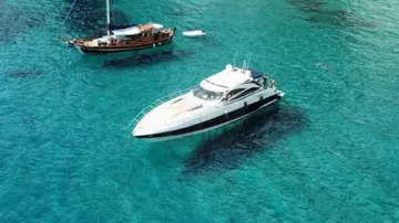 SUNSEEKER - PREDATOR 68 - exteriors