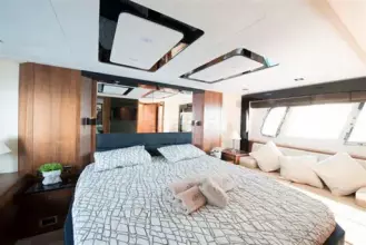 SUNSEEKER - SUNSEEKER 64 PREDATOR - interiors