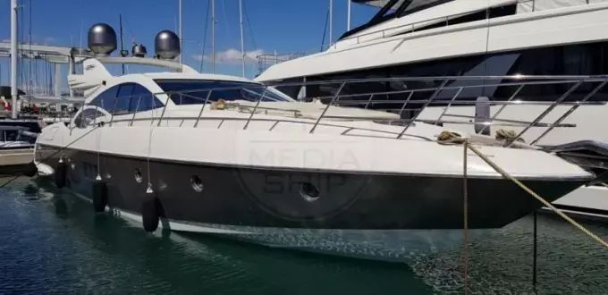 AZIMUT YACHTS - AZIMUT 68 S - exteriors