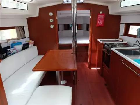 BENETEAU - OCEANIS 38.1 - interiors