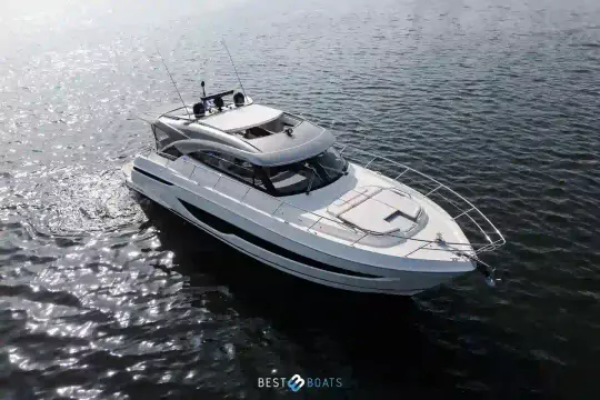 Riviera Riviera 10