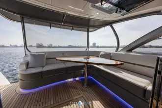 Riviera Riviera 26
