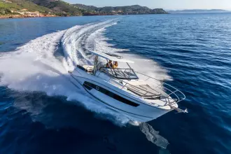 Jeanneau 10.5 Walk Around Serie 2 7
