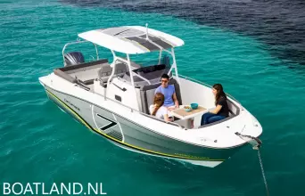 Jeanneau 7.5 Center Console 14