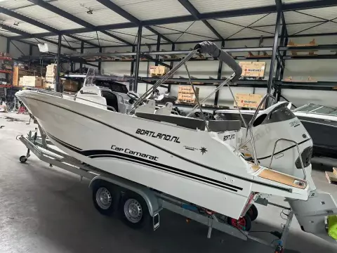 Jeanneau 7.5 Center Console 1