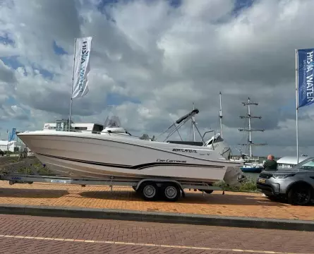 Jeanneau 7.5 Center Console 2