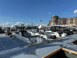 Jeanneau 7.5 Center Console 5