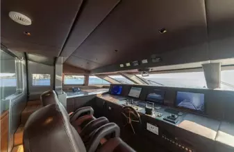 Sanlorenzo-40-Alloy-MY-Lady-A-motor-yacht-for-sale-interior-image-Lengers-Yachts.png