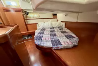 Aft Stateroom Berth