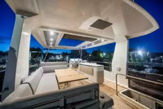 BENETEAU Grand Trawler 62