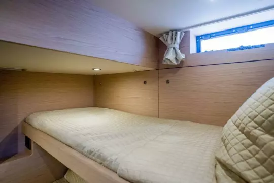 BENETEAU Grand Trawler 62