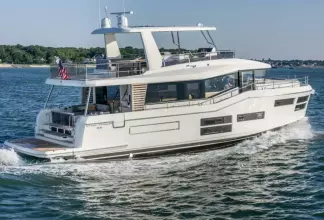 BENETEAU Grand Trawler 62