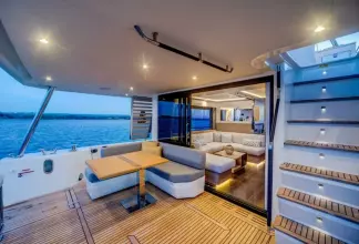 BENETEAU Grand Trawler 62