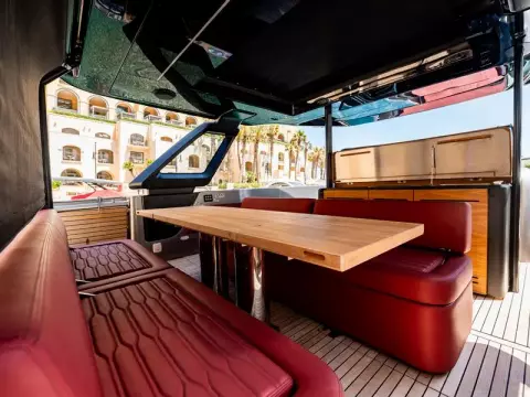 12- Cockpit