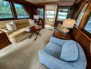 Saloon