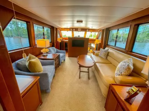 Saloon