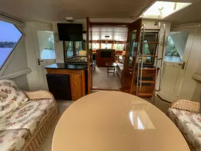 Enclosed Aft Deck