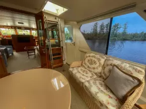 Enclosed Aft Deck