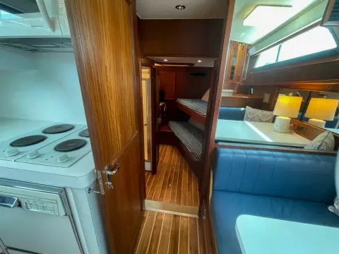 Companionway Forward
