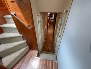 Companionway Mid