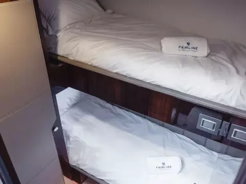 27 - Bunk Cabin