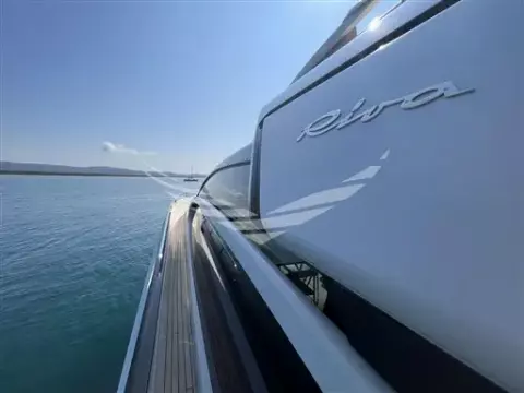 8851323_20230607023042510_1_XLARGE.jpg