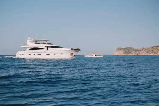 Astondoa 82 GLX