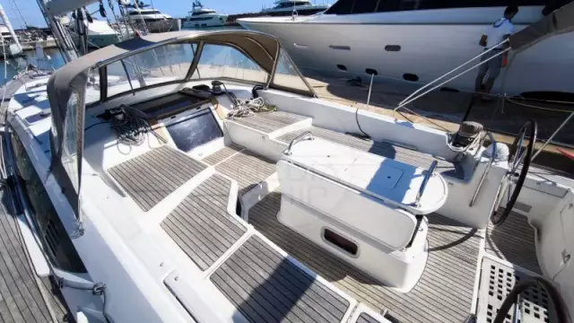 JEANNEAU - JEANNEAU 53 - exteriors