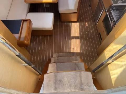 2013 Jeanneau Sun Odyssey 469 20