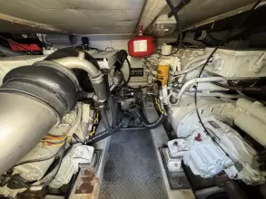 2005 Azimut 42 Evolution 31